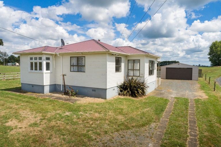 Photo of property in 140 Walton Road, Richmond Downs, Walton, 3475