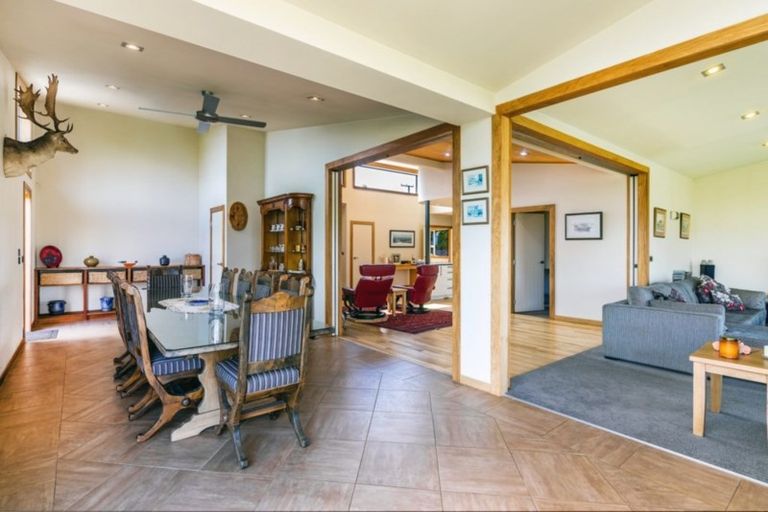 Photo of property in 34 Titoki Avenue, Waipahihi, Taupo, 3330