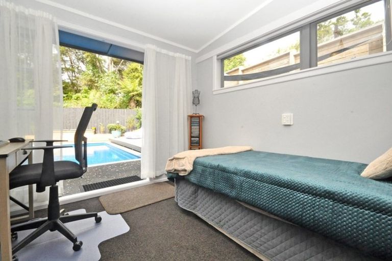 Photo of property in 14 Konini Road, Titirangi, Auckland, 0604