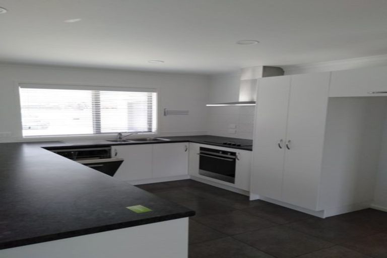 Photo of property in 63 Carroll Place, Owhata, Rotorua, 3010