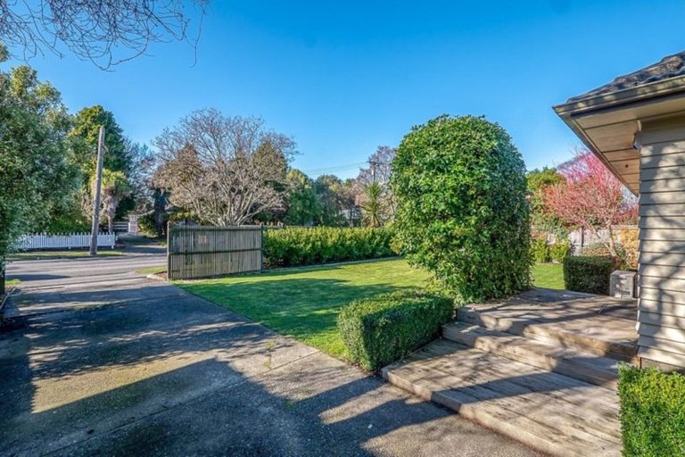 Photo of property in 49 Wayside Avenue, Burnside, Christchurch, 8053