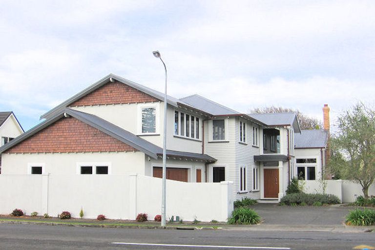 Photo of property in 46 Ihaka Street, Hokowhitu, Palmerston North, 4410