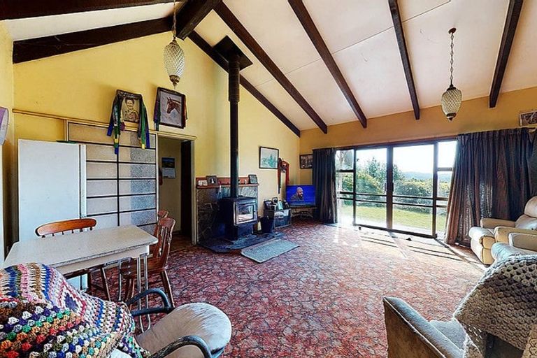 Photo of property in 1425 Lake Brunner Road, Inchbonnie, 7875