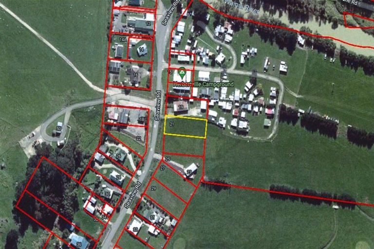 Photo of property in 21 Seaview Road, Herbertville, 4970