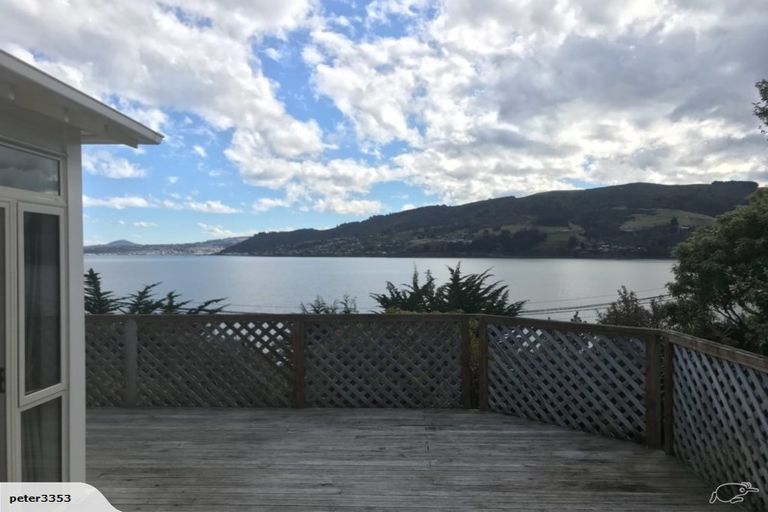 Photo of property in 8 Bewley Avenue, Macandrew Bay, Dunedin, 9014