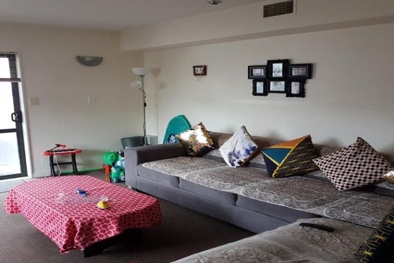 Photo of property in 4 Chamberlain Road, Karori, Wellington, 6012