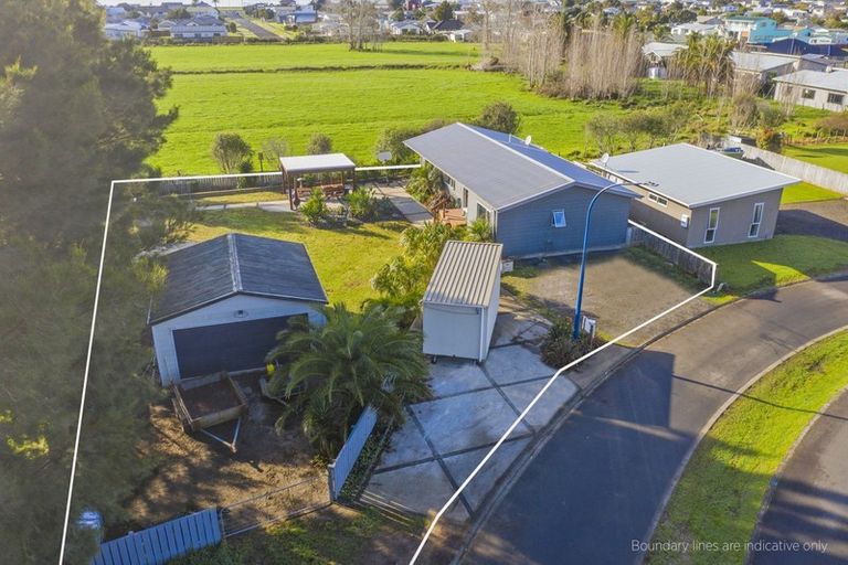 Photo of property in 12 Carina Way, Whitianga, 3510