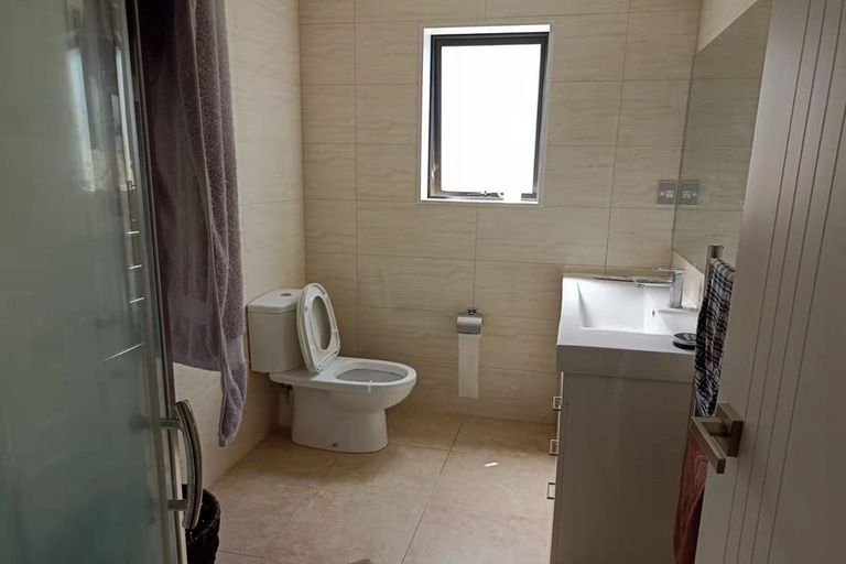 Photo of property in 48a Jillian Drive, Ranui, Auckland, 0612