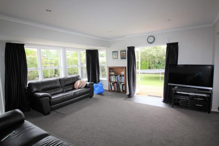Photo of property in 28 Railway Road, Dunsandel, 7682