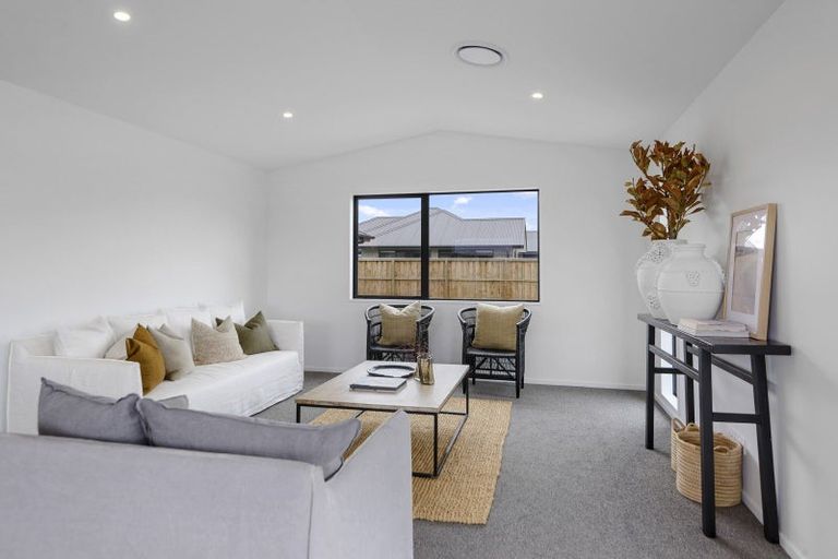 Photo of property in 26 Rosalind Avenue, Darfield, 7510