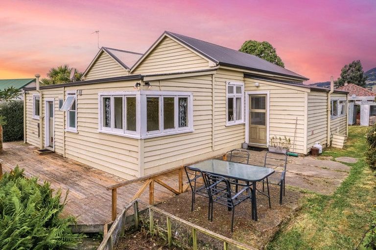 Photo of property in 5 Carlyle Road, Mosgiel, 9024