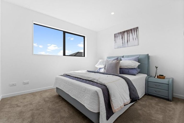 Photo of property in 3 Anehu Place, Greenhithe, Auckland, 0632