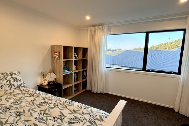 Photo of property in 19 Balmerino Lane, Wallaceville, Upper Hutt, 5018