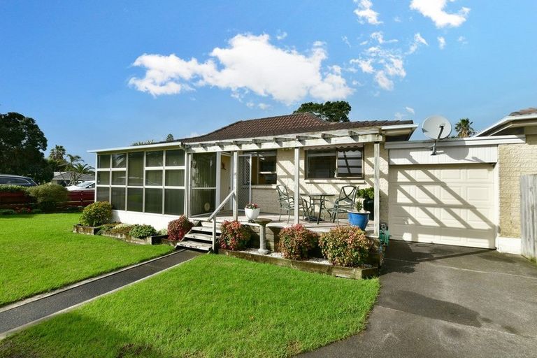 Photo of property in 1/438 Hibiscus Coast Highway, Orewa, 0931