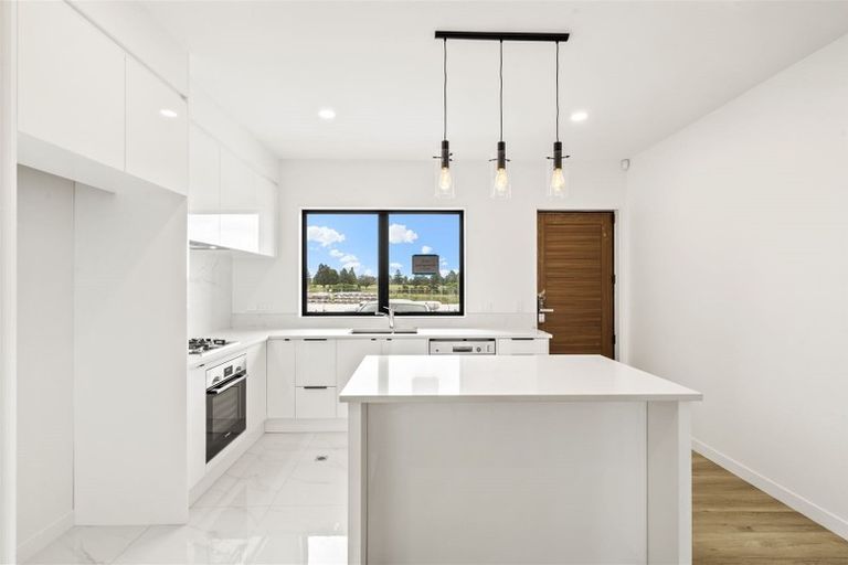 Photo of property in 32 Grange Road, Papatoetoe, Auckland, 2025