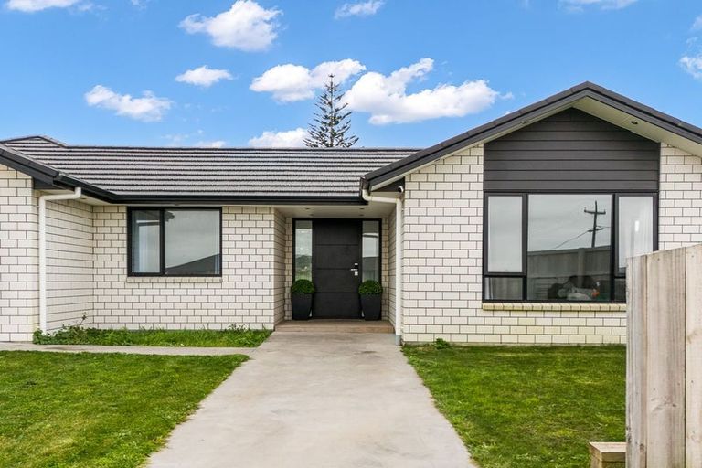 Photo of property in 79 Murray Ward Drive, Te Kauwhata, 3710