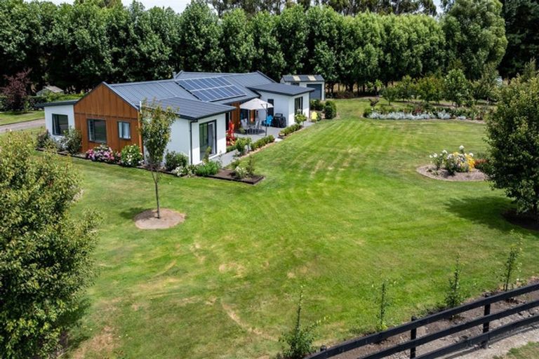 Photo of property in 6 Hallfield Drive, Ohoka, Kaiapoi, 7692