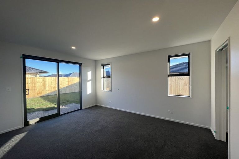 Photo of property in 14 Ned Place, Halswell, Christchurch, 8025