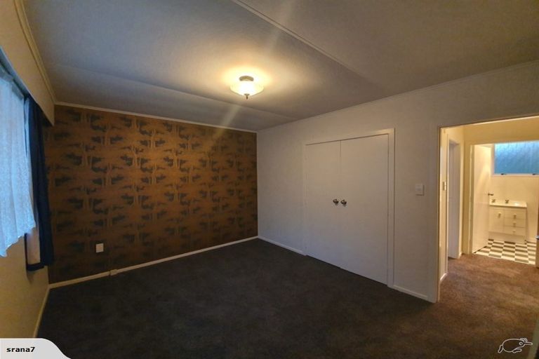 Photo of property in 78a Pinehaven Road, Pinehaven, Upper Hutt, 5019