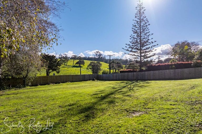 Photo of property in 17a Ash Street, Maungaturoto, 0520