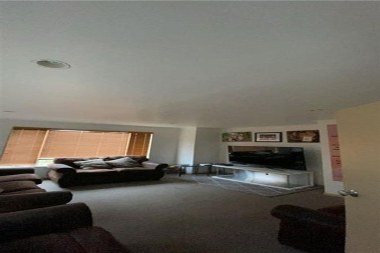 Photo of property in 71 Wayne Francis Drive, Flat Bush, Auckland, 2016