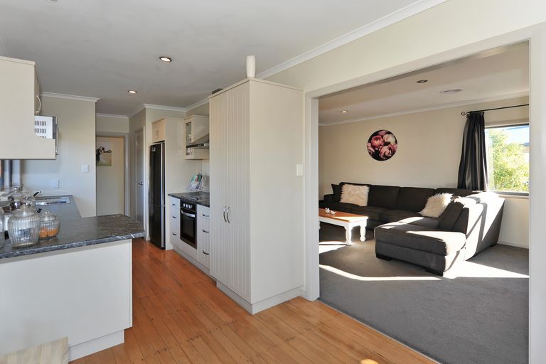 Photo of property in 52 Marlowe Street, Stoke, Nelson, 7011