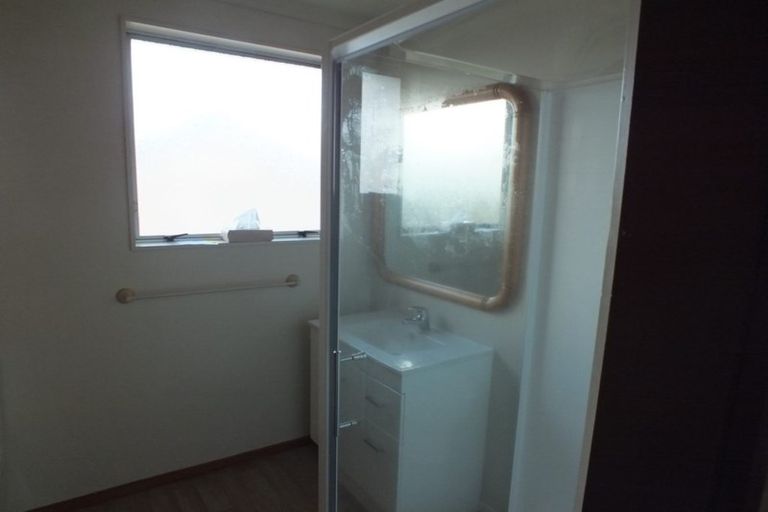 Photo of property in 2/34 Devon Street, Sydenham, Christchurch, 8023