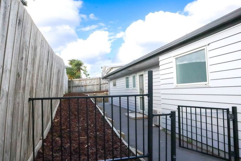 Photo of property in 16 Madison Place, Morningside, Whangarei, 0110