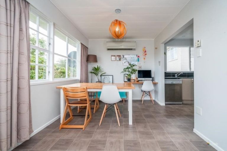 Photo of property in 147 Major Drive, Kelson, Lower Hutt, 5010