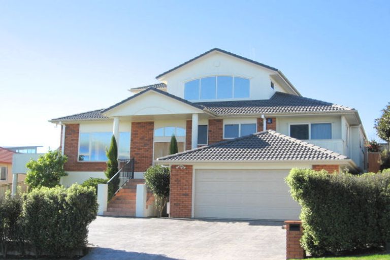 Photo of property in 4 Caversham Drive, Rototuna, Hamilton, 3210