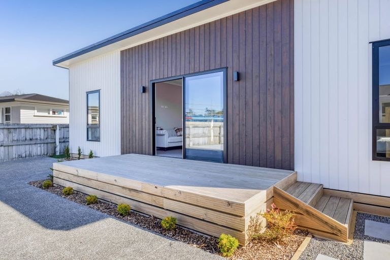 Photo of property in 20a Pukatea Street, Inglewood, 4330