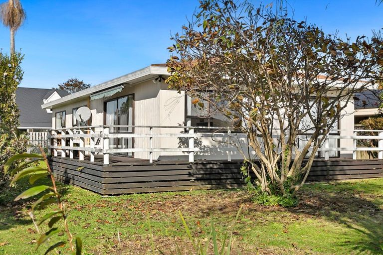 Photo of property in 16 Cobham Court, Kerikeri, 0230