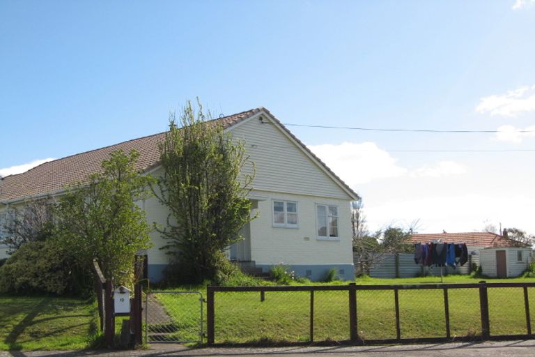 Photo of property in 10 Blackwell Street, Marton, 4710