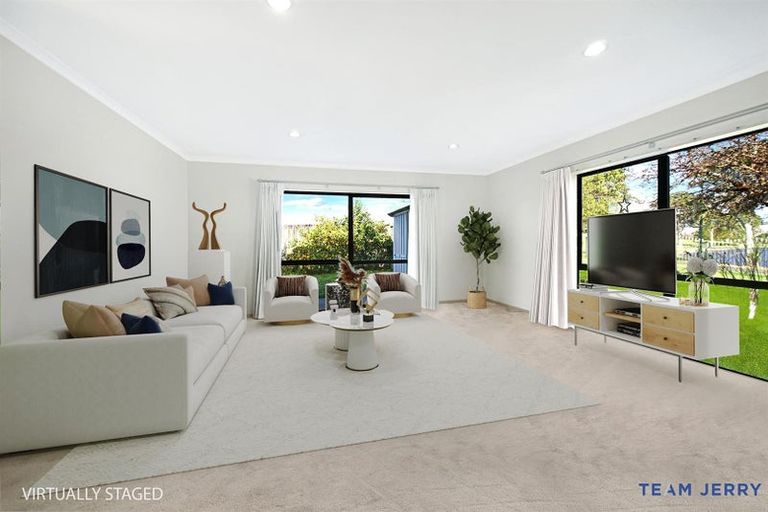 Photo of property in 62 Peninsula Road, Mangere, Auckland, 2022