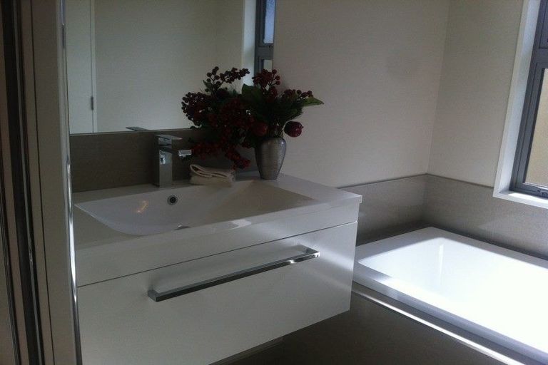 Photo of property in 12 Bouler Court, Halswell, Christchurch, 8025