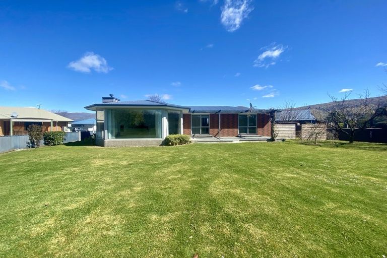 Photo of property in 43 Wishart Crescent, Cromwell, 9310