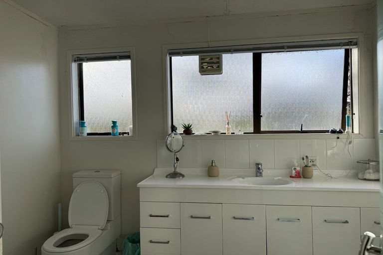 Photo of property in 53 Nor'east Drive, Torbay, Auckland, 0632