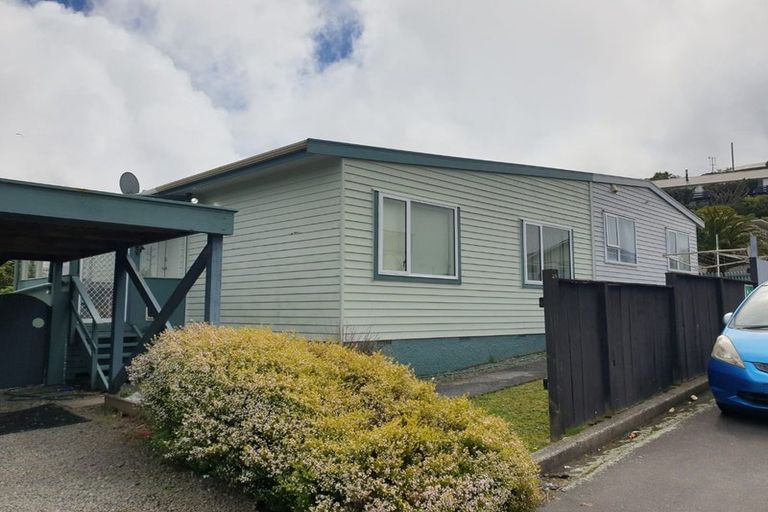 Photo of property in 3b Oakleigh Street, Maungaraki, Lower Hutt, 5010