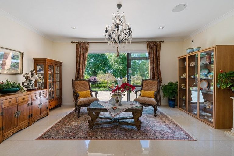 Photo of property in 25 Oak Manor Drive, Albany, Auckland, 0632