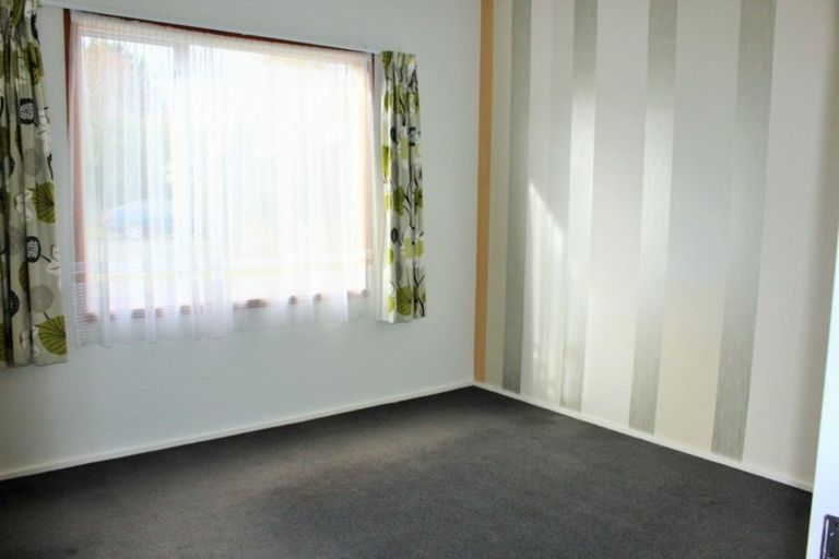 Photo of property in 15 Pompolona Street, Te Anau, 9600