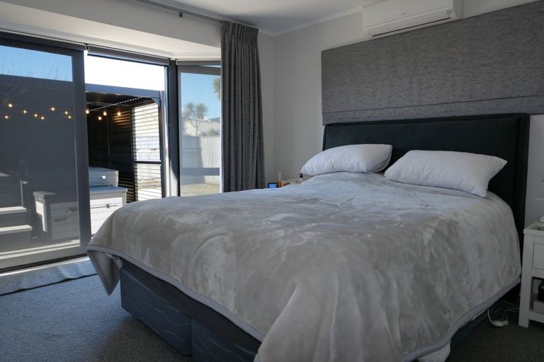 Photo of property in 20 Spackman Crescent, Paraparaumu, 5032