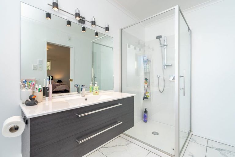 Photo of property in 14 Wingatui Road, Mosgiel, 9024