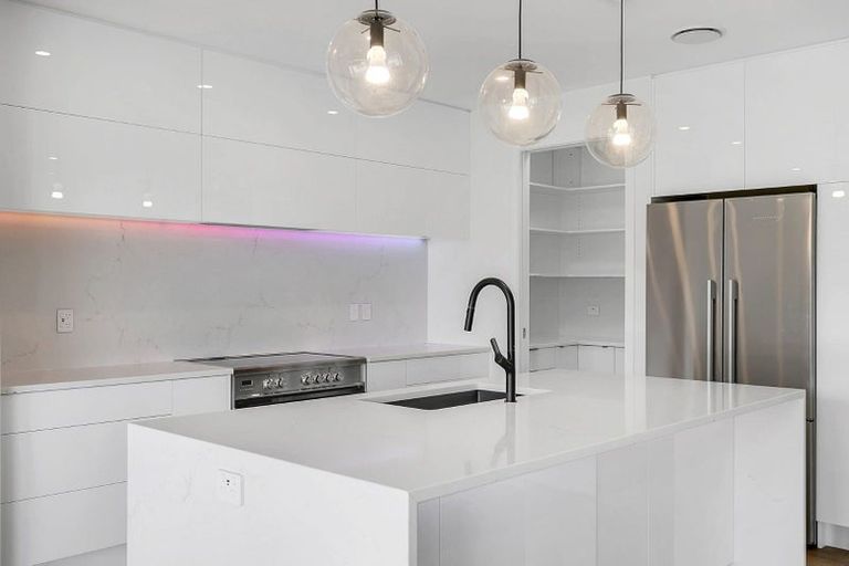 Photo of property in 43 Ken Douglas Drive, Aotea, Porirua, 5024