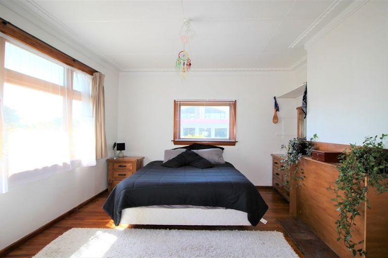 Photo of property in 1 Clare Street, Oamaru North, Oamaru, 9400