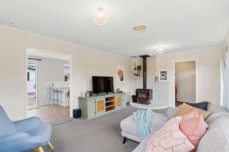 Photo of property in 14 Gerontius Glade, Torbay, Auckland, 0630