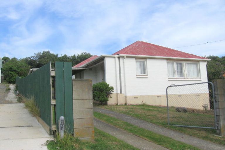 Photo of property in 63 Ahuriri Street, Strathmore Park, Wellington, 6022