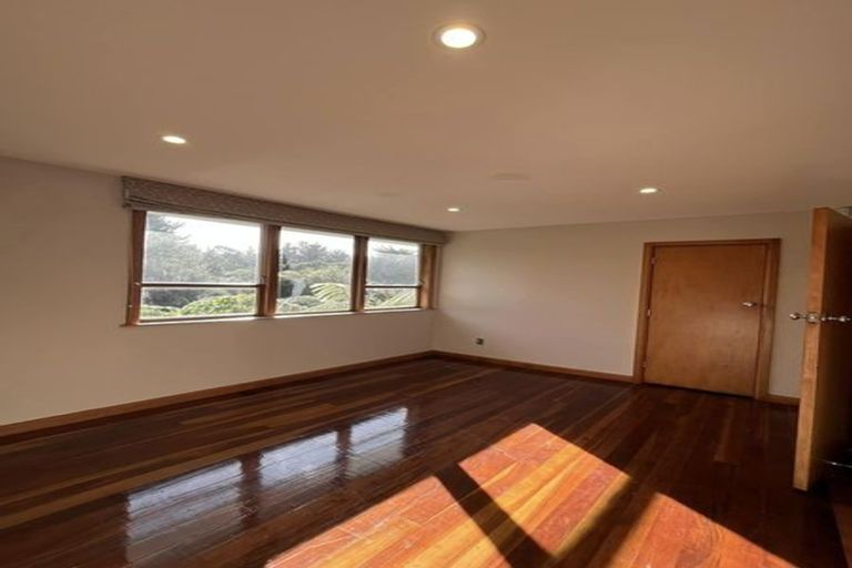 Photo of property in 51-59 Kingsley Street, Stokes Valley, Lower Hutt, 5019