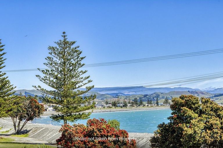 Photo of property in 26 Charles Street, Westshore, Napier, 4110