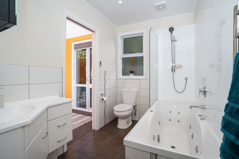 Photo of property in 4 Norwich Street, Wadestown, Wellington, 6012