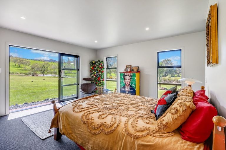 Photo of property in 33a Waiotahi Drive, Mangawhai, 0573